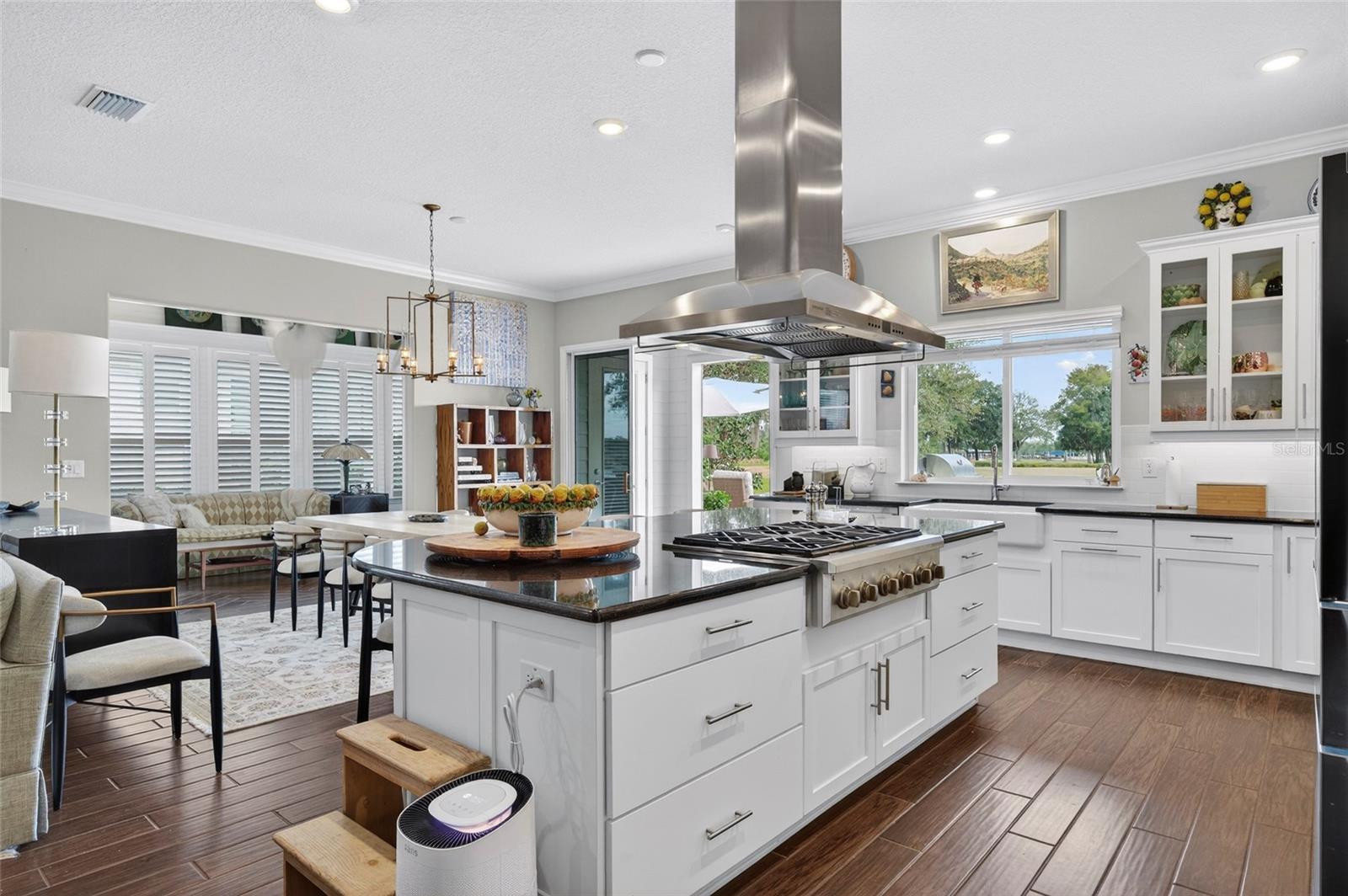 Image 20 of 96 For 5701 40th Loop