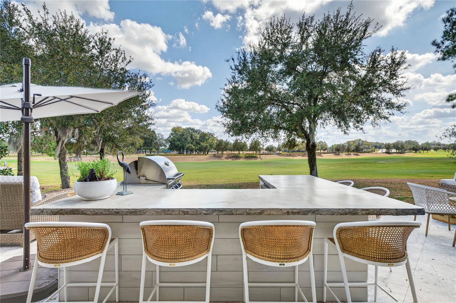 Image 3 of 96 For 5701 40th Loop