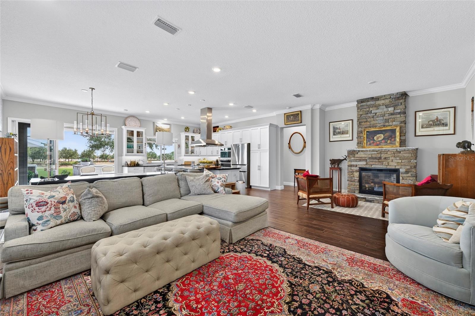 Image 30 of 96 For 5701 40th Loop