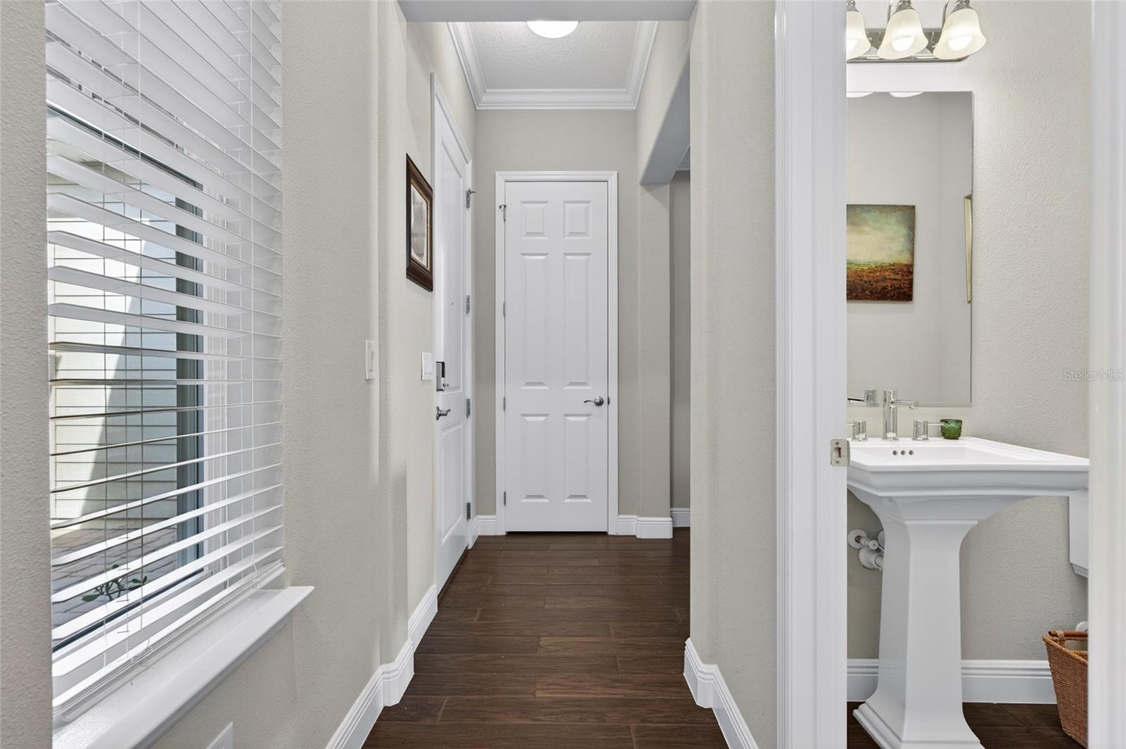 Image 44 of 96 For 5701 40th Loop