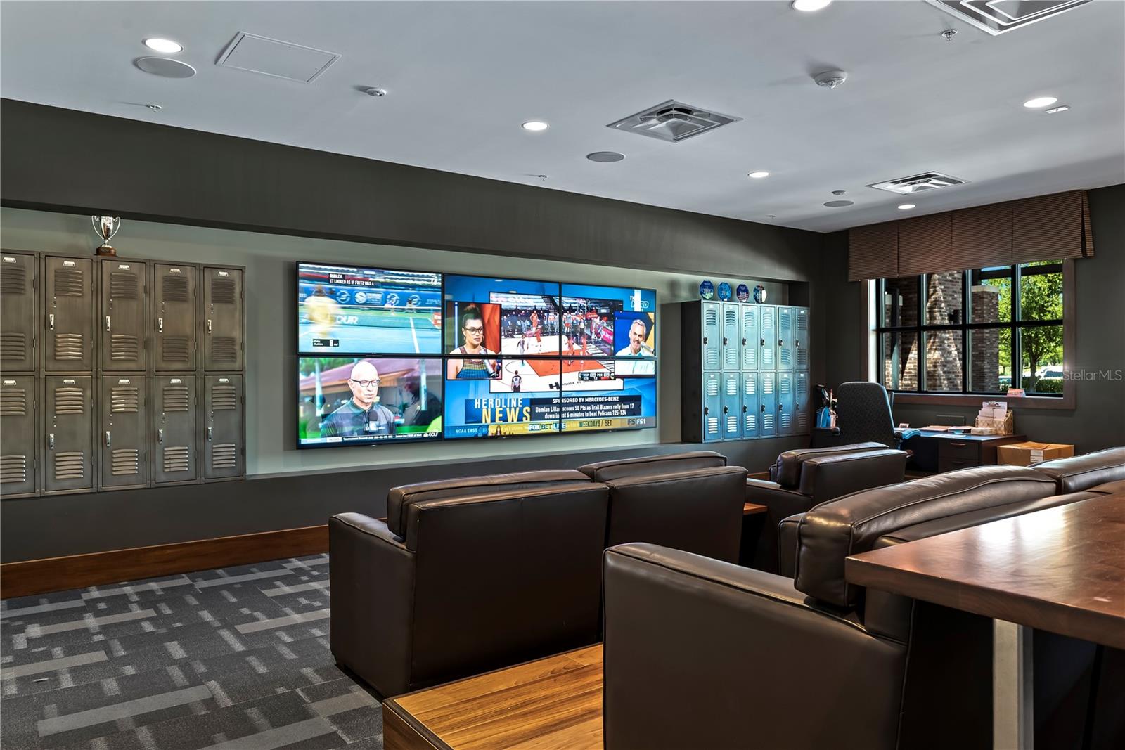 Image 77 of 96 For 5701 40th Loop