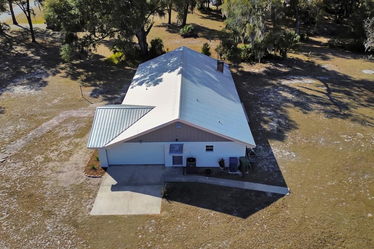 Image 43 of 51 For 570 Cass Street