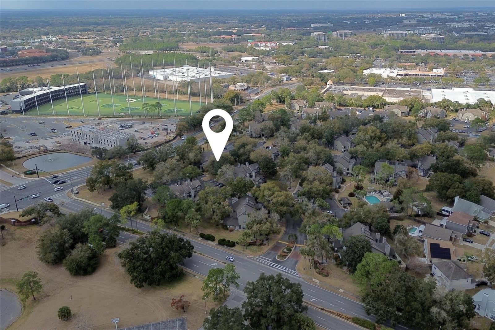 Image 46 of 60 For 966 Helmsley Court 100