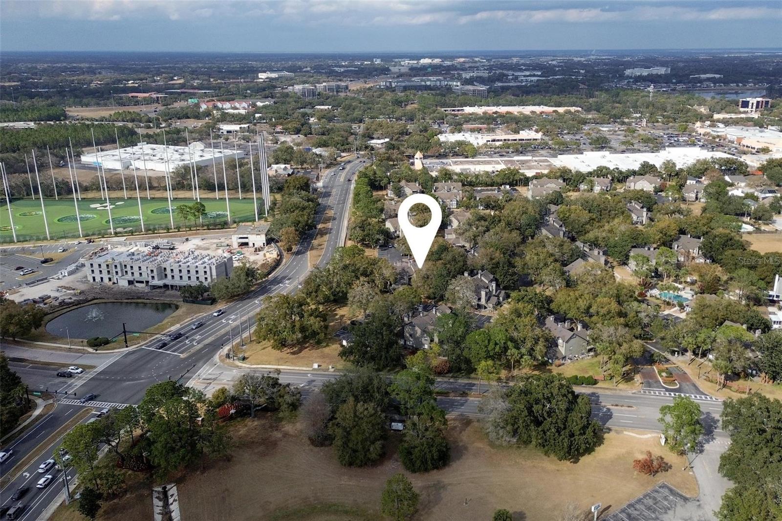 Image 52 of 60 For 966 Helmsley Court 100