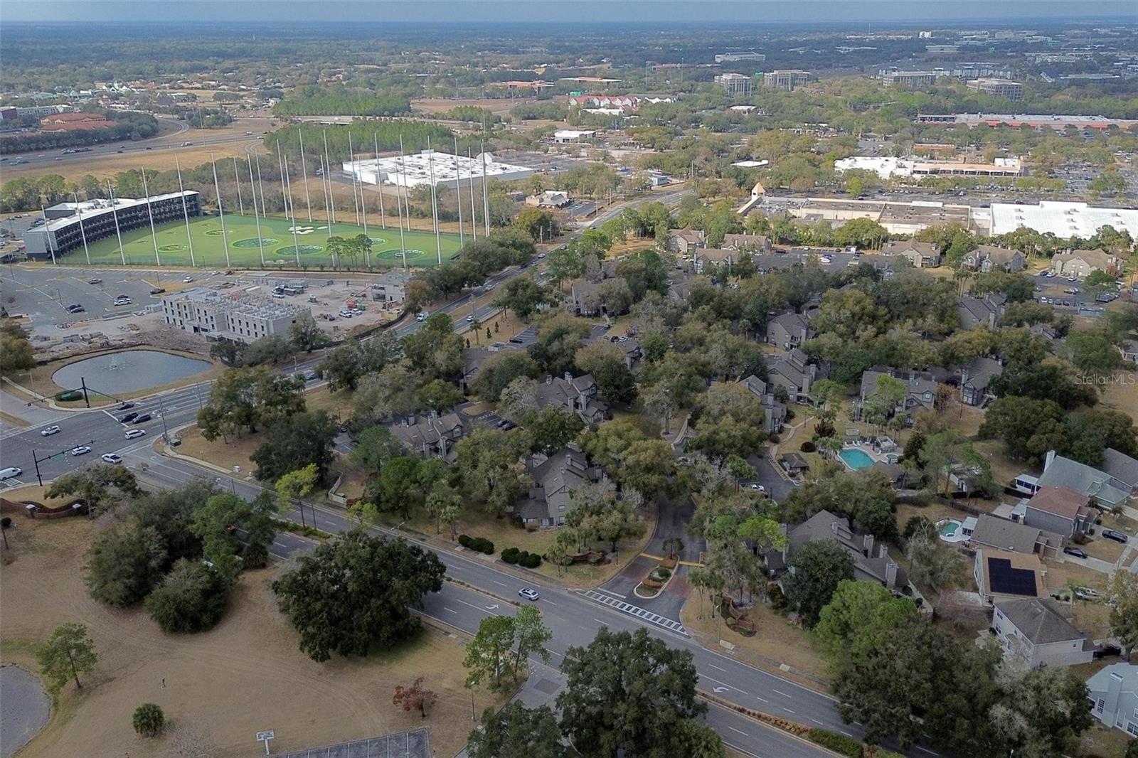 Image 54 of 60 For 966 Helmsley Court 100