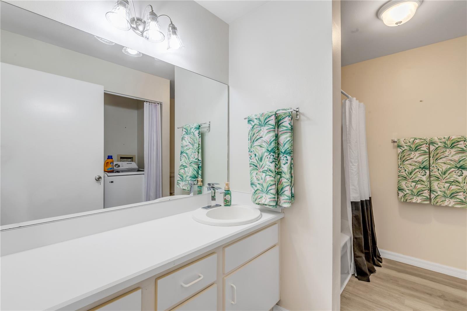 Image 15 of 28 For 1601 Big Tree Road 807