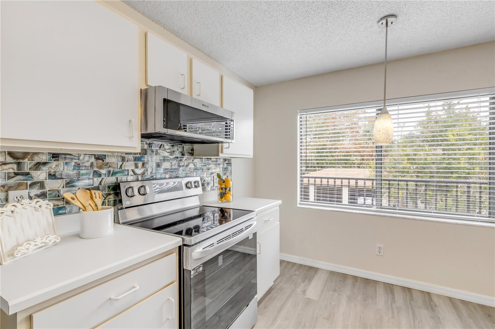 Image 7 of 28 For 1601 Big Tree Road 807