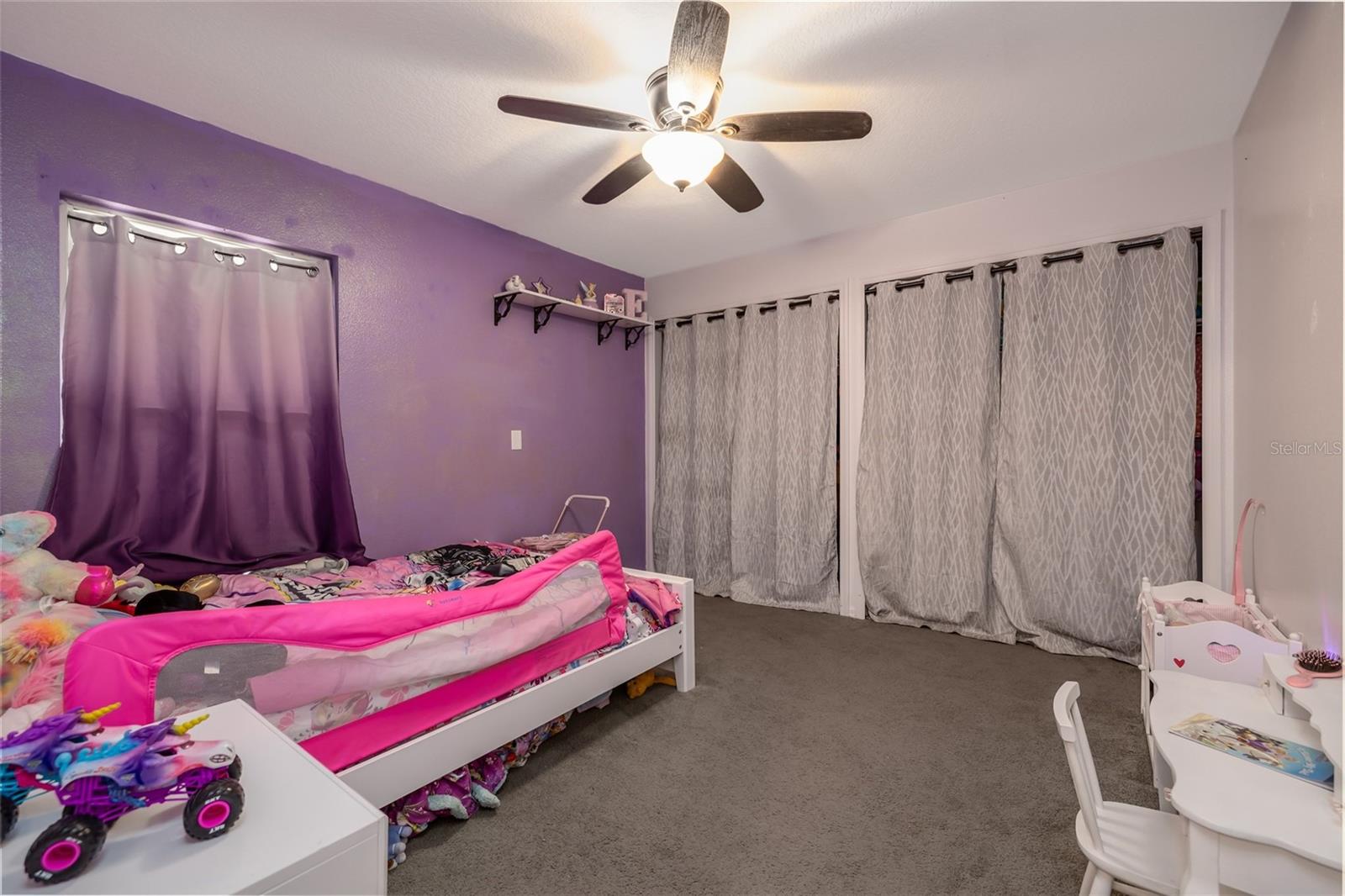 Listing photo id 16 for 420 Pineapple Street