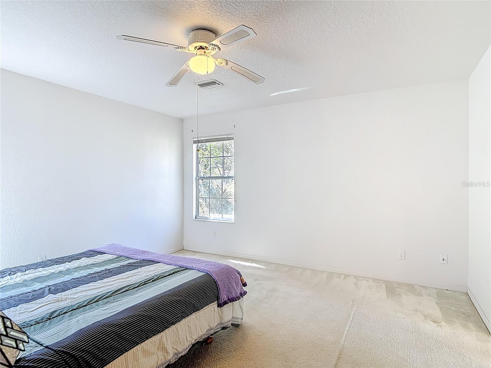 Image 28 of 63 For 1606 Center Street