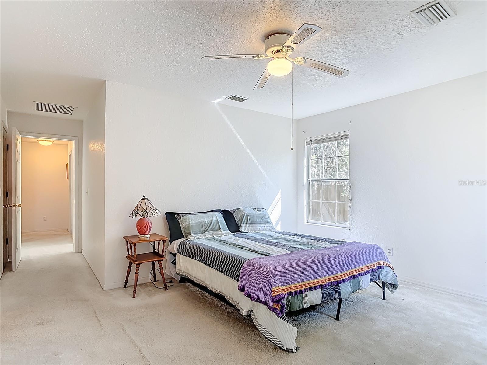 Image 29 of 63 For 1606 Center Street