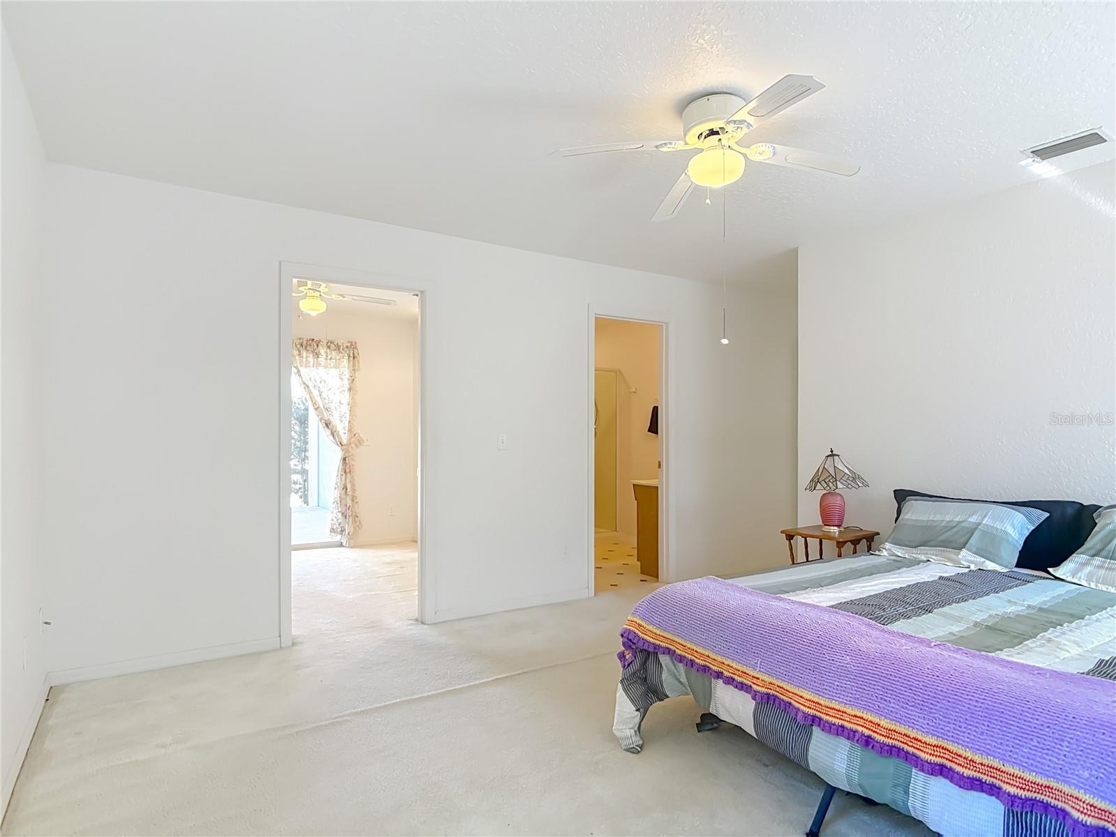 Image 30 of 63 For 1606 Center Street