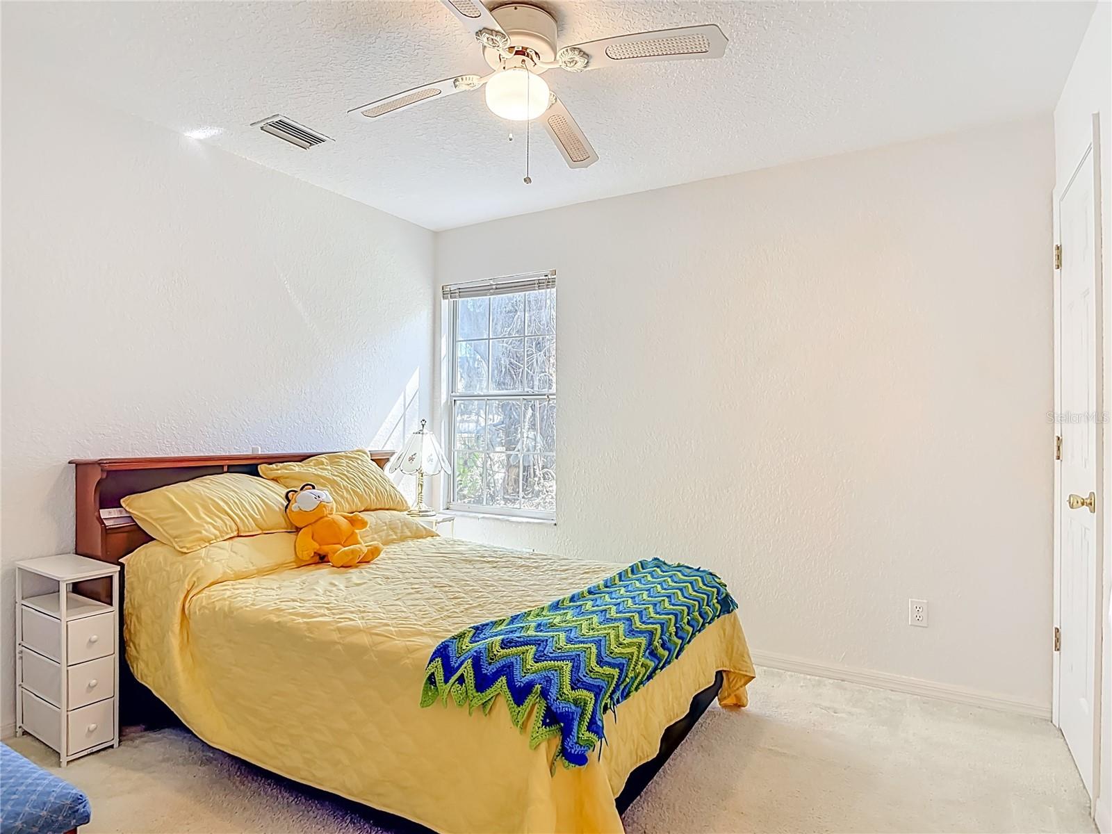 Image 35 of 63 For 1606 Center Street