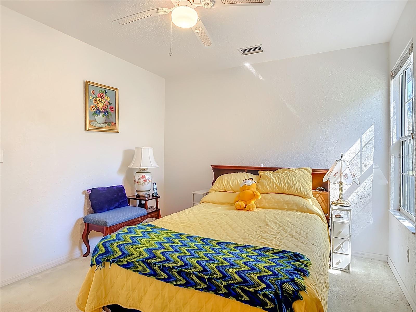 Image 36 of 63 For 1606 Center Street