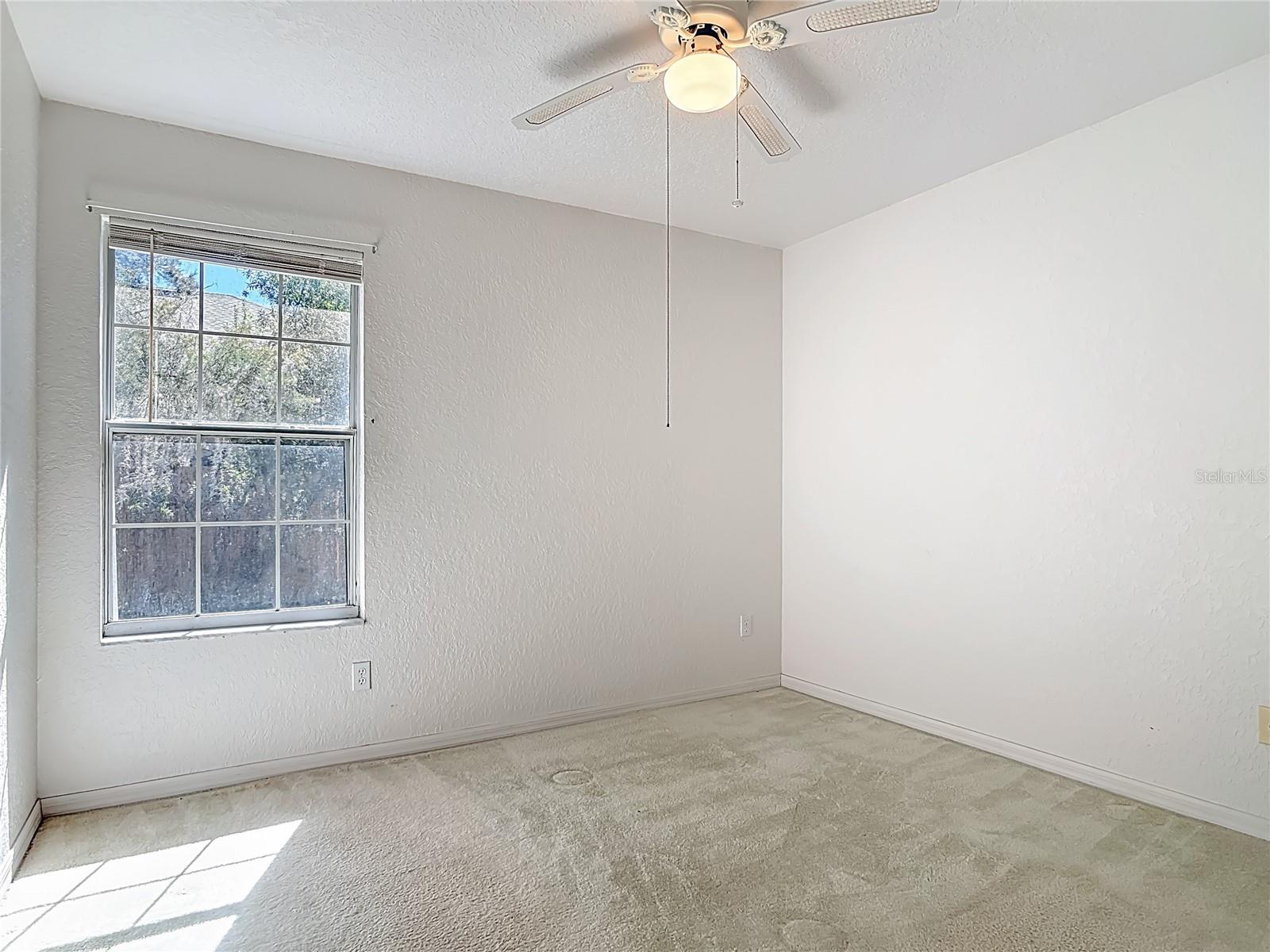 Image 42 of 63 For 1606 Center Street