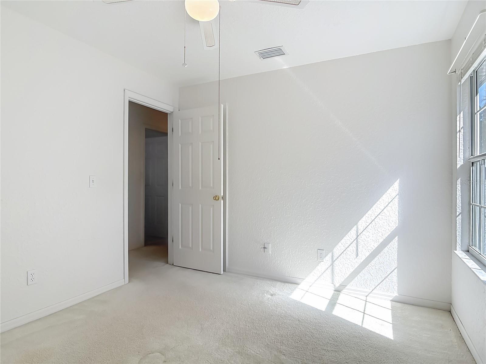 Image 44 of 63 For 1606 Center Street