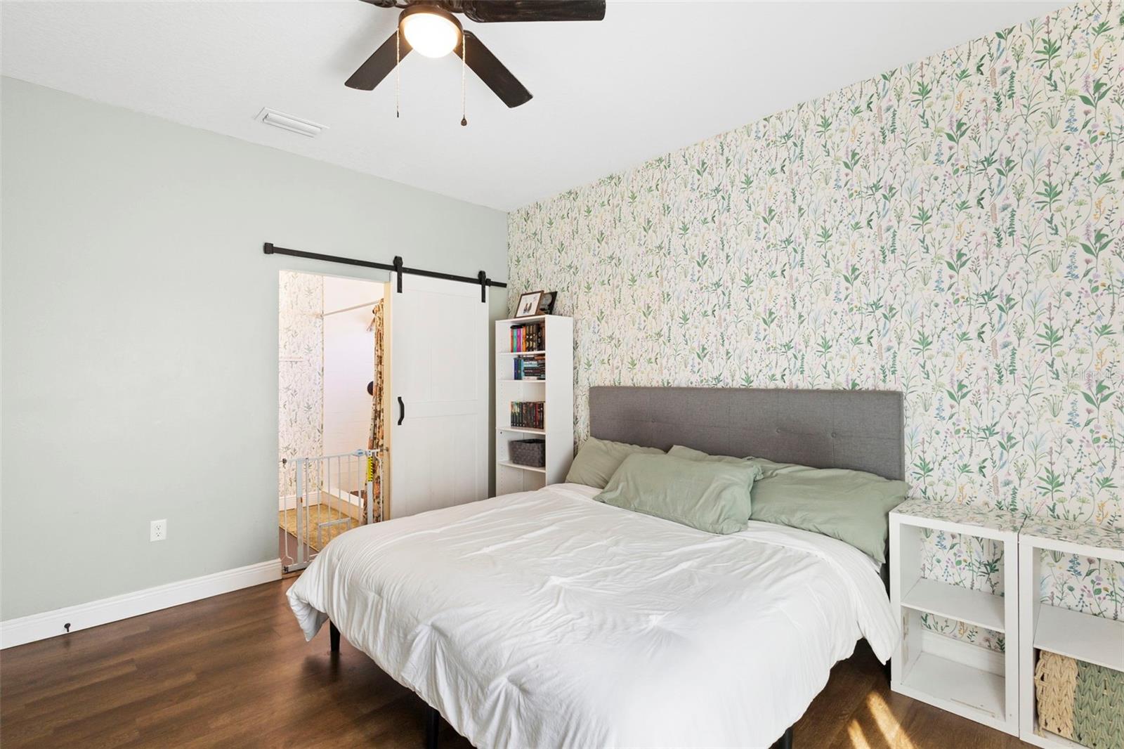 Image 7 of 24 For 104 Stone Street