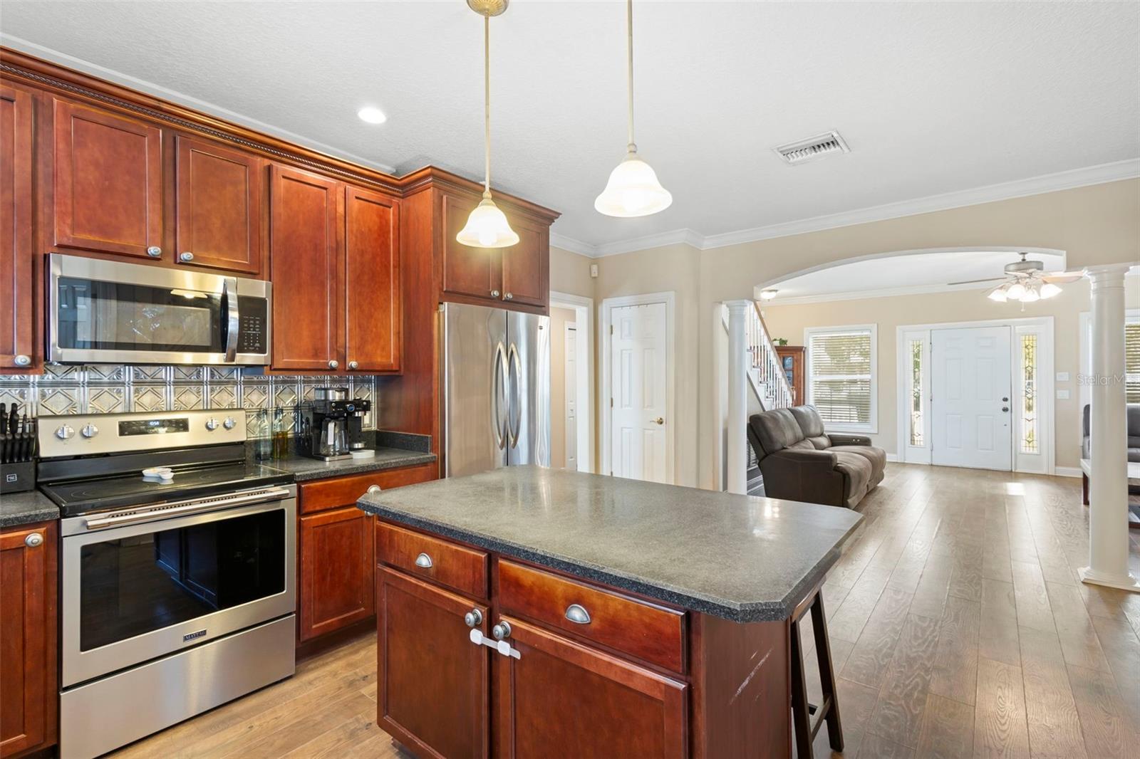 Image 21 of 52 For 310 Holly Avenue