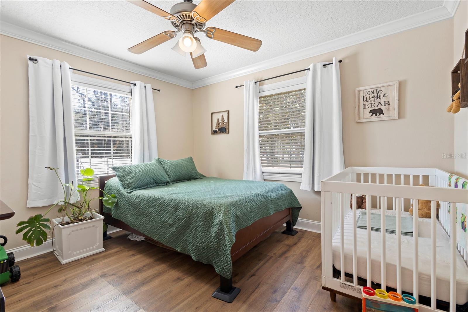 Image 24 of 52 For 310 Holly Avenue