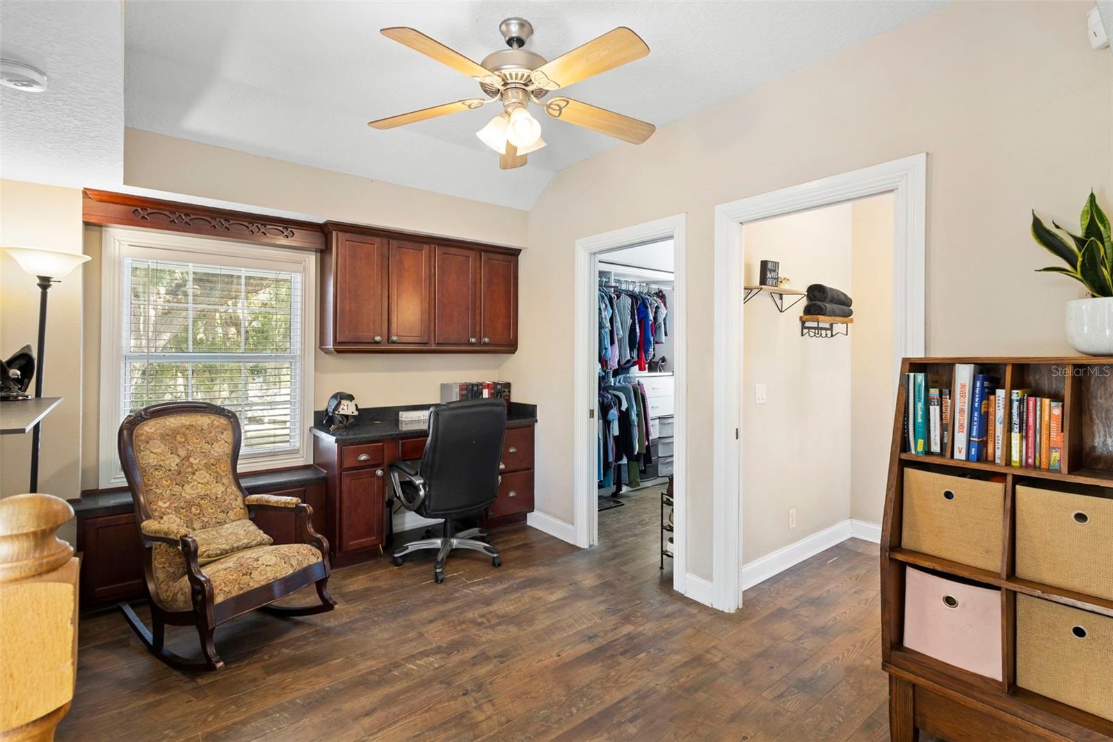 Image 27 of 52 For 310 Holly Avenue