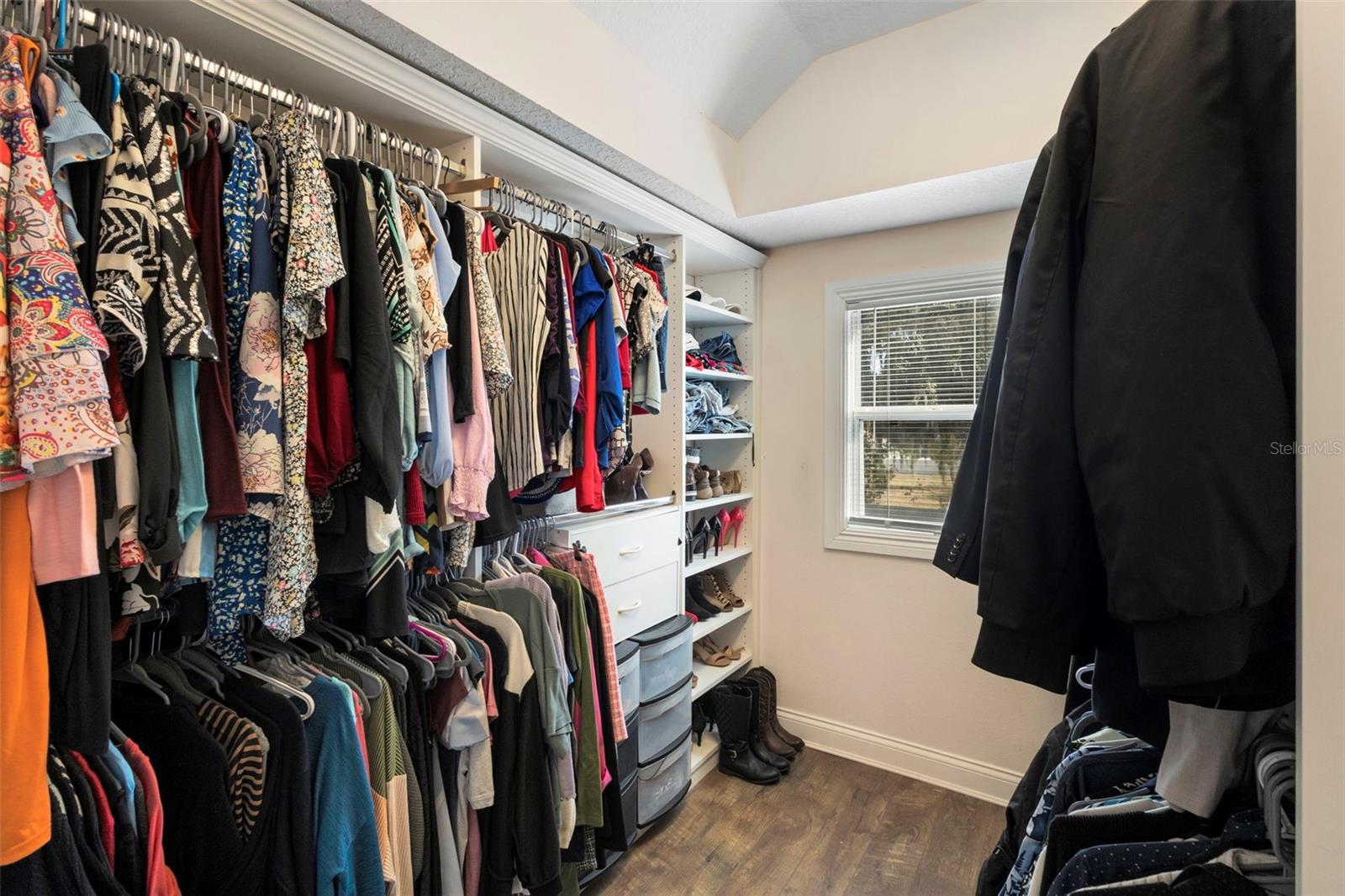 Image 33 of 52 For 310 Holly Avenue