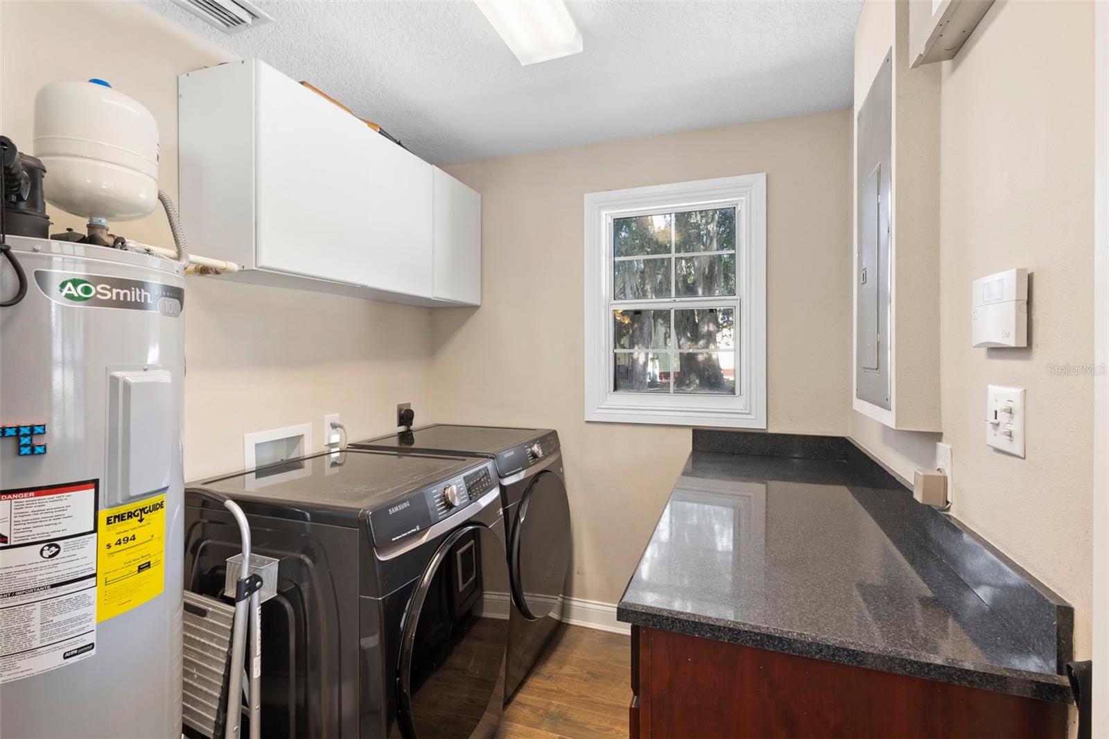 Image 35 of 52 For 310 Holly Avenue