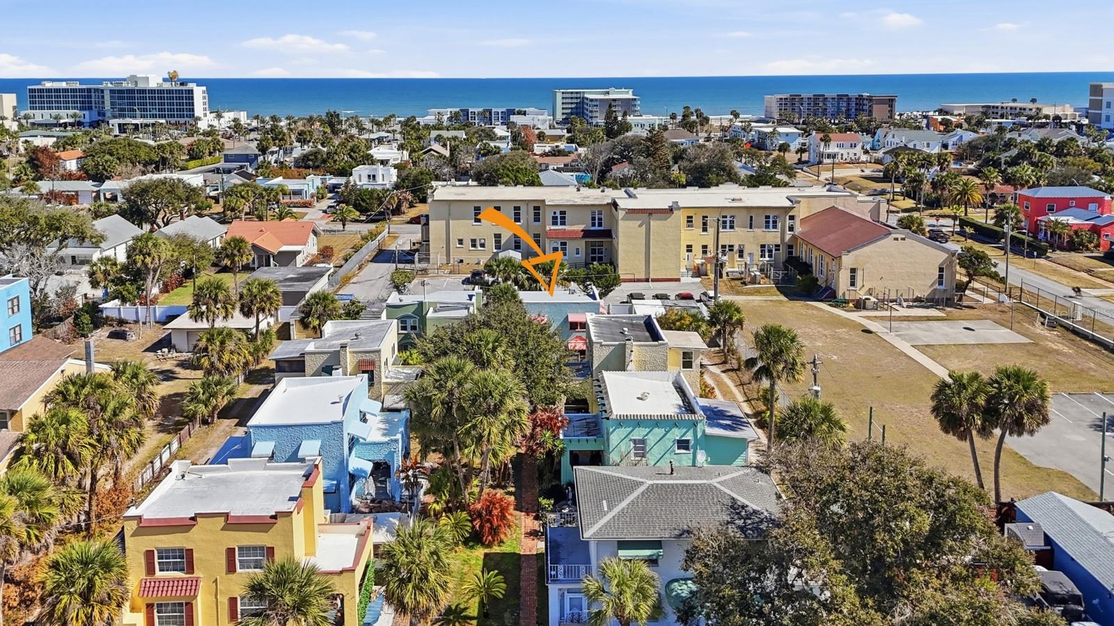 Image 34 of 42 For 7 Clarendon Court