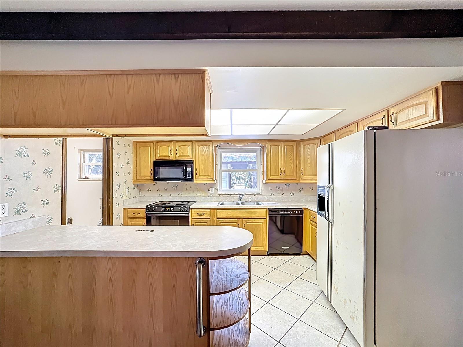 Image 22 of 65 For 5759 Lake Street