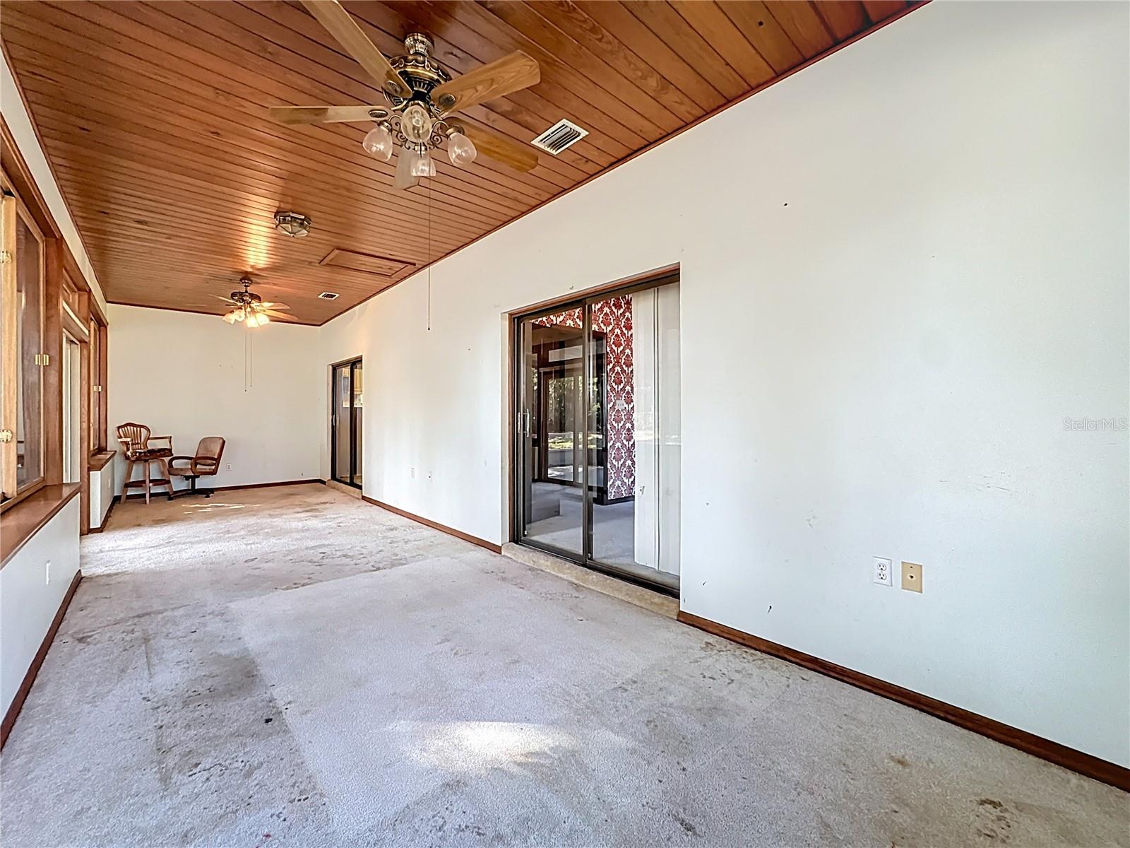 Image 47 of 65 For 5759 Lake Street