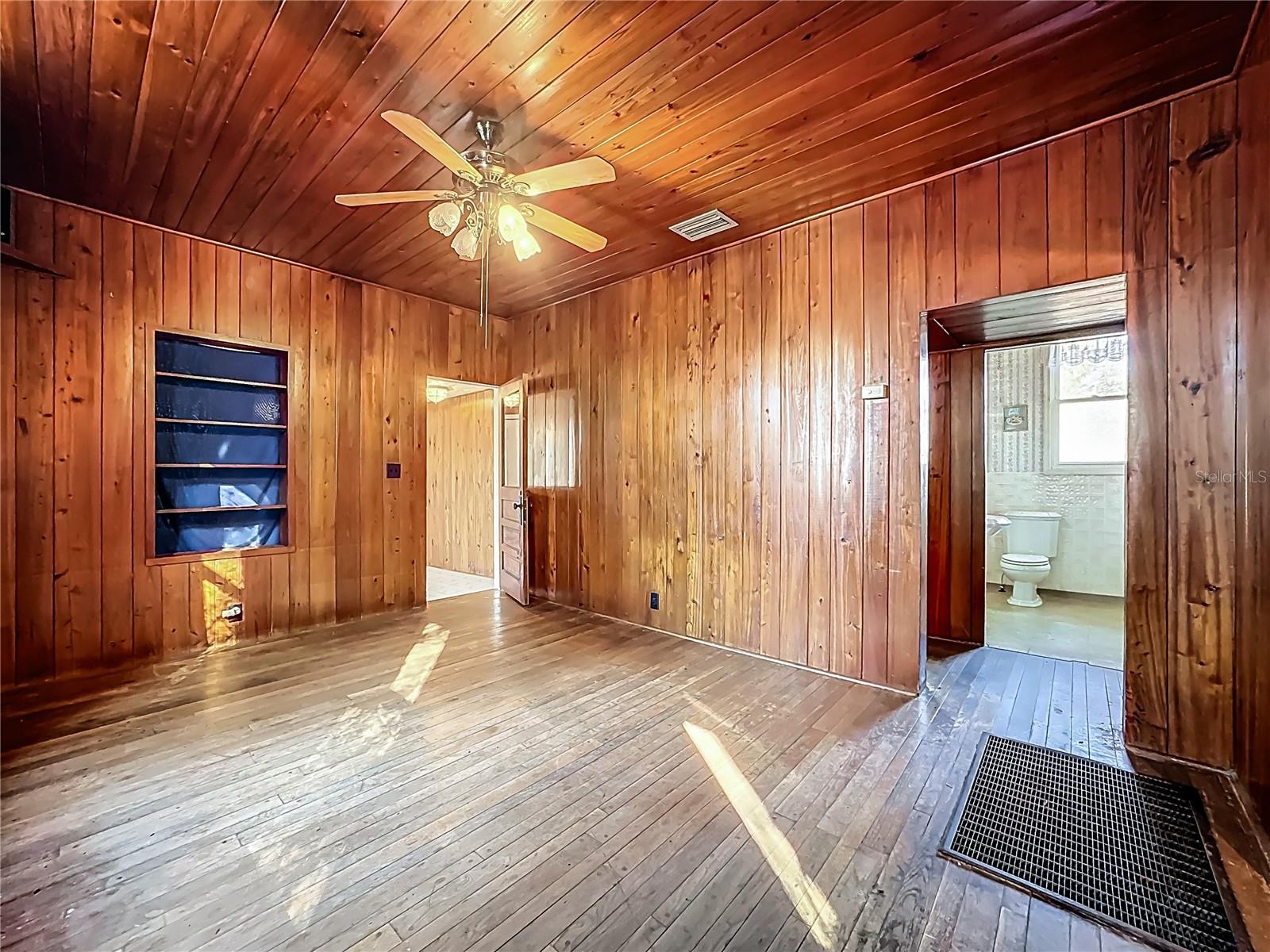 Image 52 of 65 For 5759 Lake Street