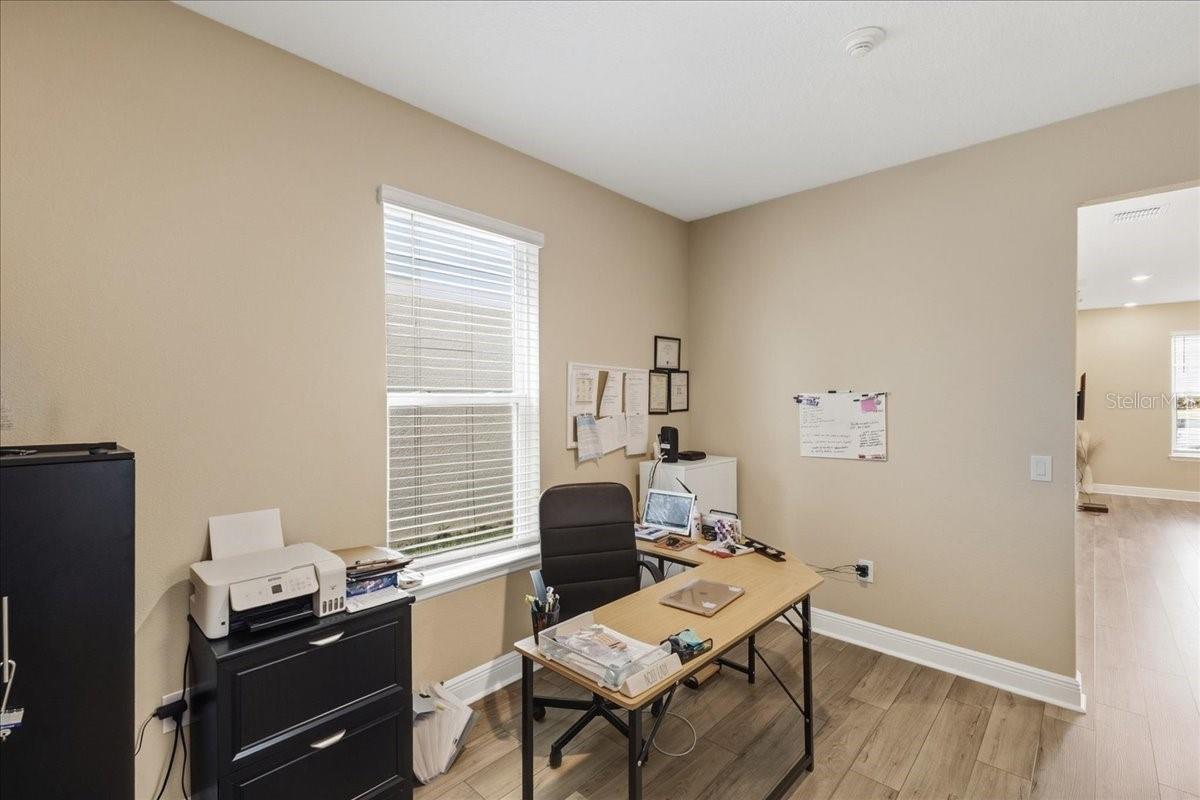 Image 13 of 30 For 14058 Frasier Street