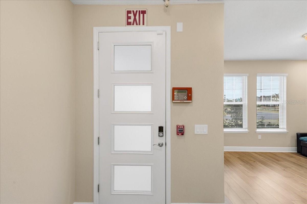 Image 3 of 30 For 14058 Frasier Street