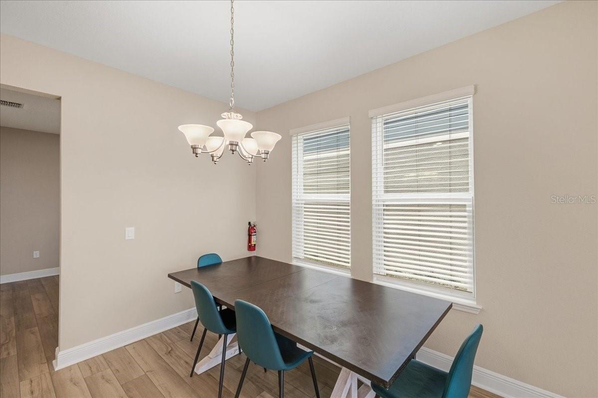 Image 6 of 30 For 14058 Frasier Street