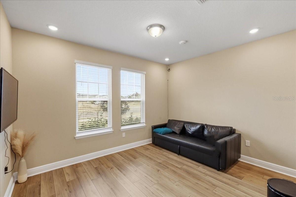 Image 7 of 30 For 14058 Frasier Street