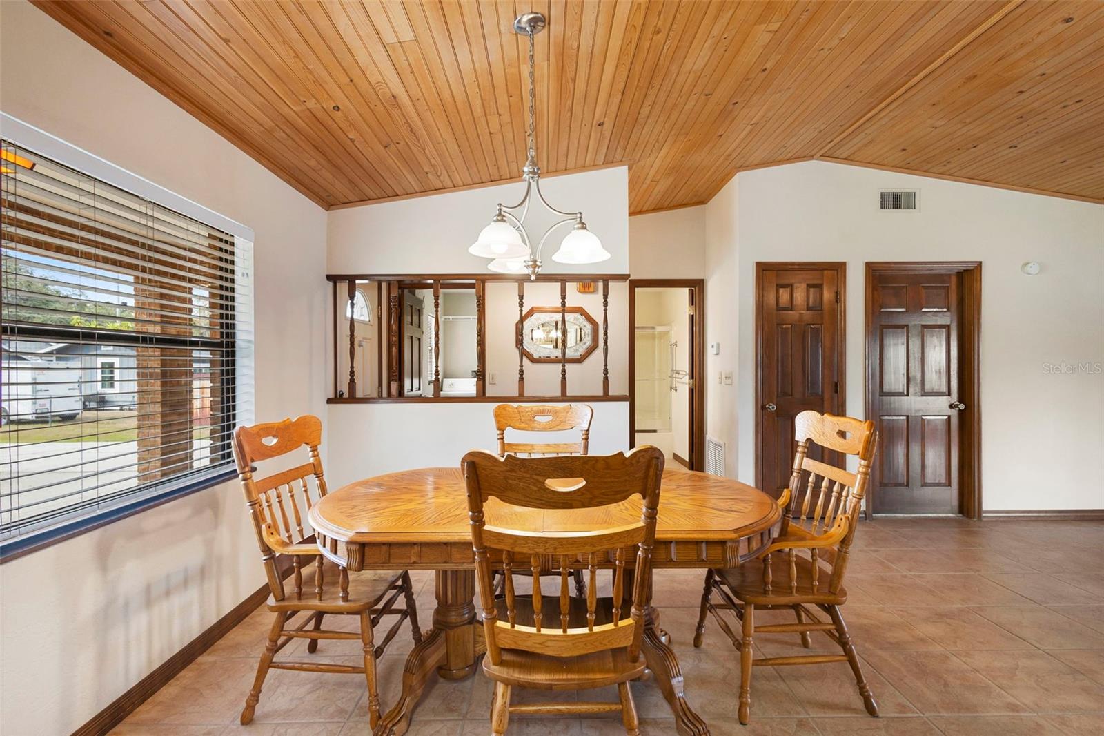 Image 21 of 46 For 4745 Grand Avenue