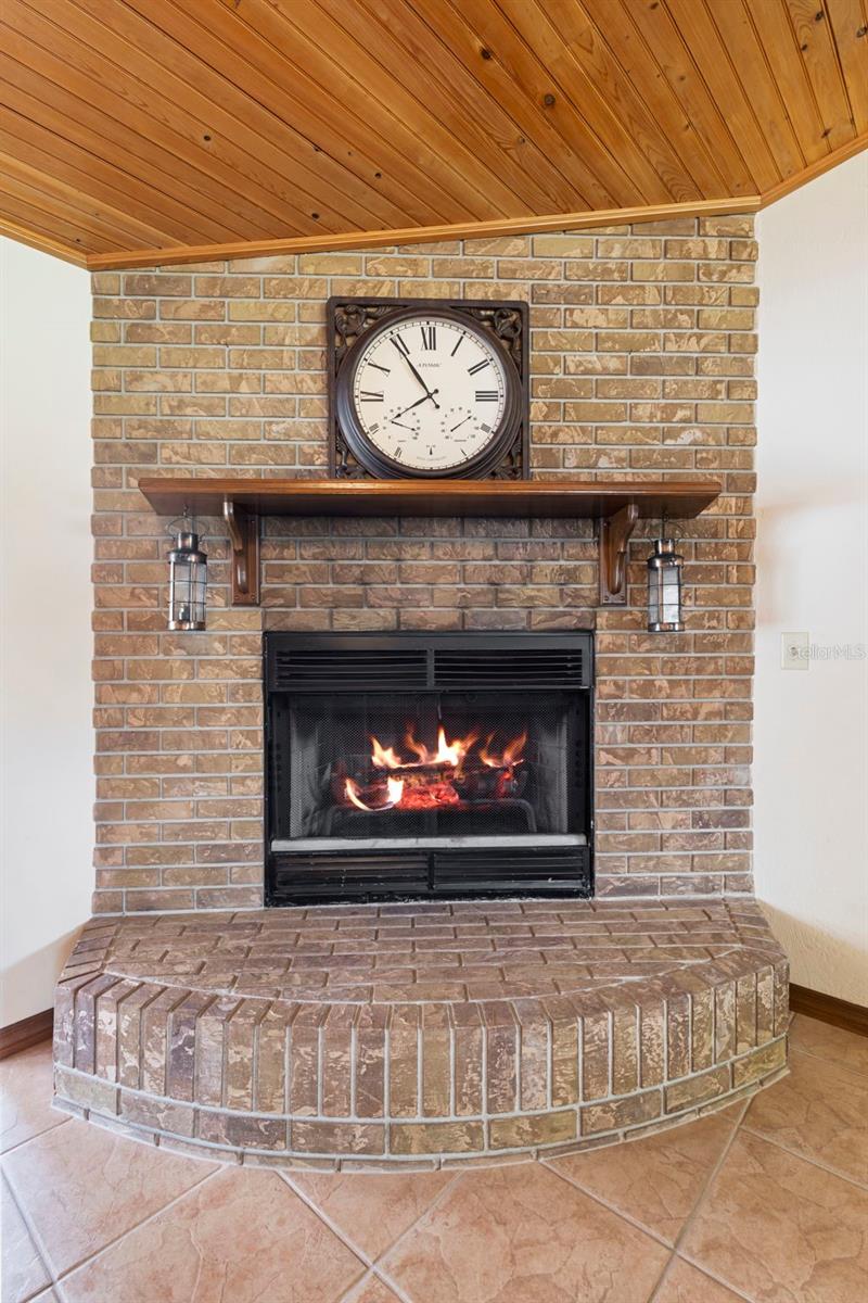 Image 28 of 46 For 4745 Grand Avenue