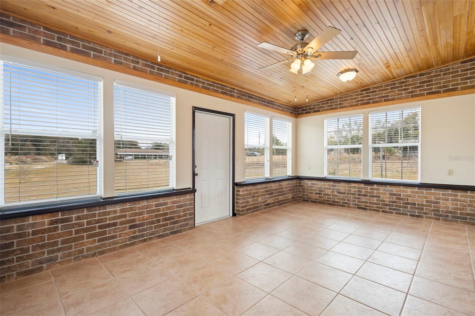 Image 40 of 46 For 4745 Grand Avenue