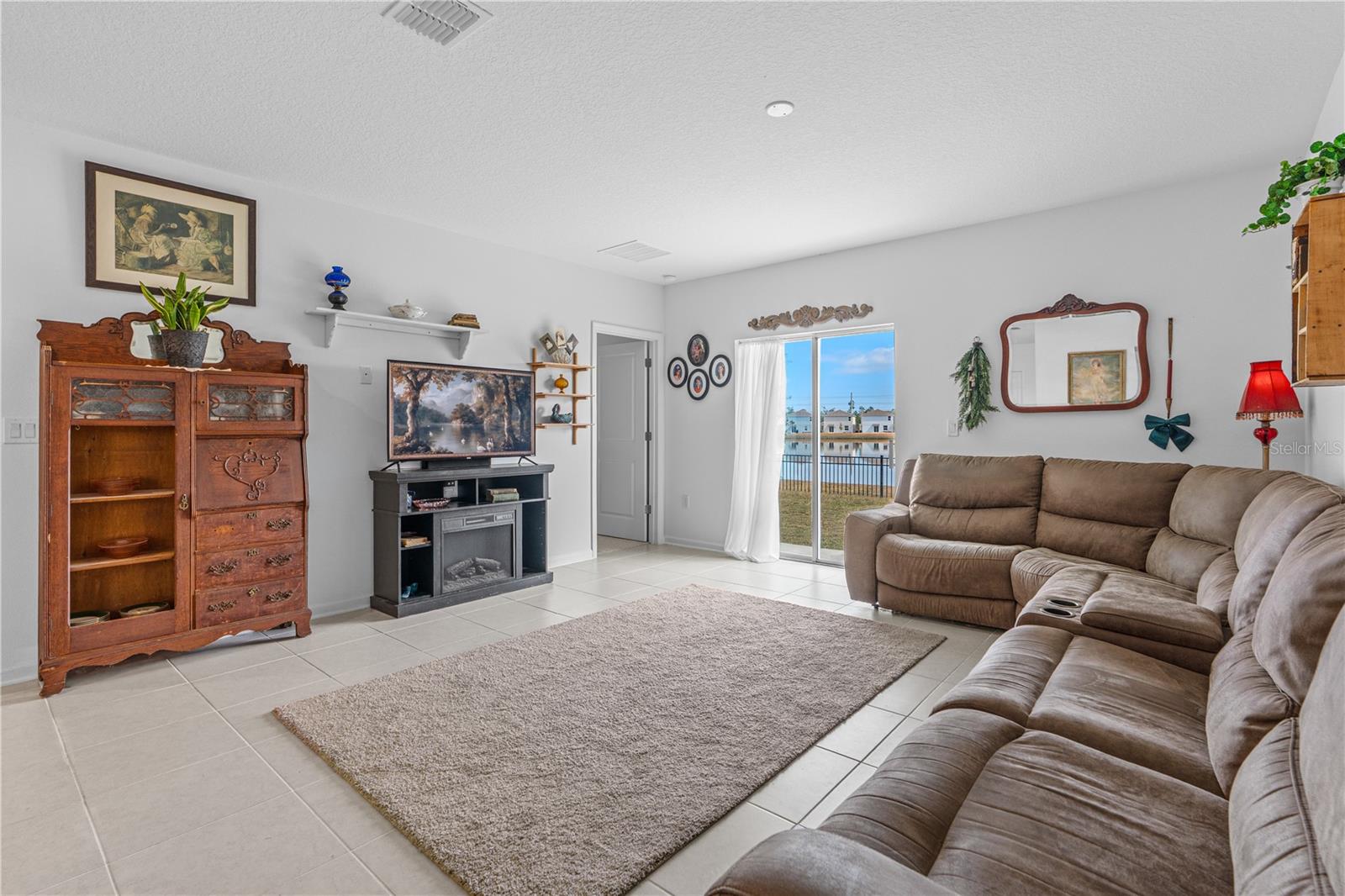 Image 15 of 47 For 1192 Belle Isle Lane