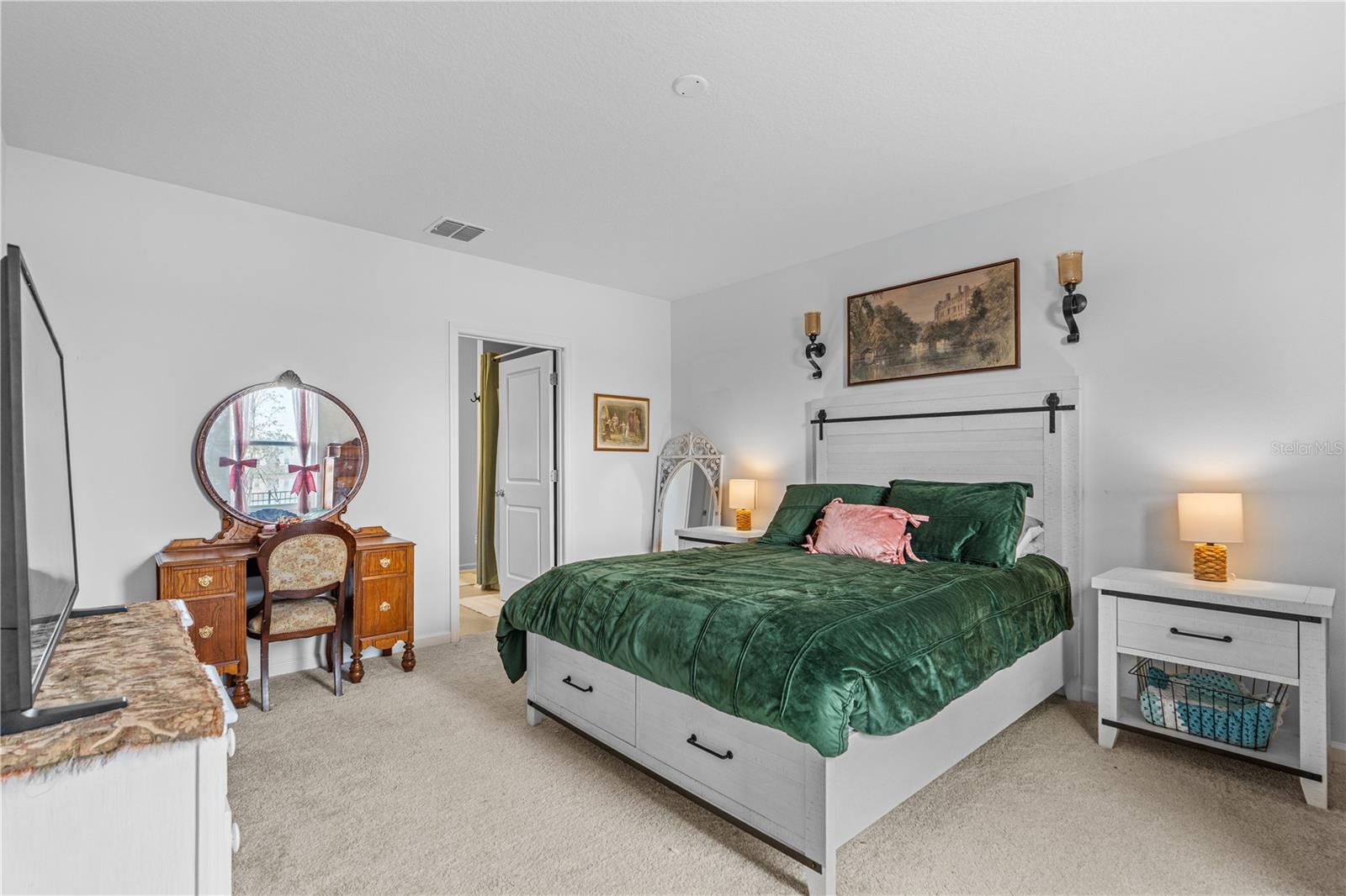 Image 18 of 47 For 1192 Belle Isle Lane