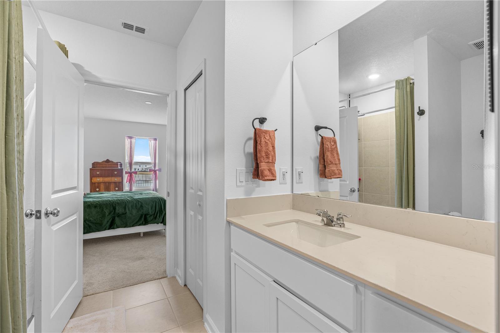 Image 21 of 47 For 1192 Belle Isle Lane