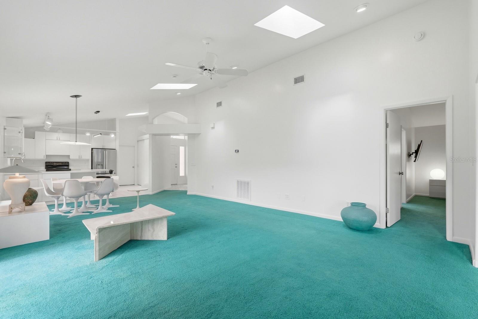 Image 20 of 50 For 4607 Saxon Drive