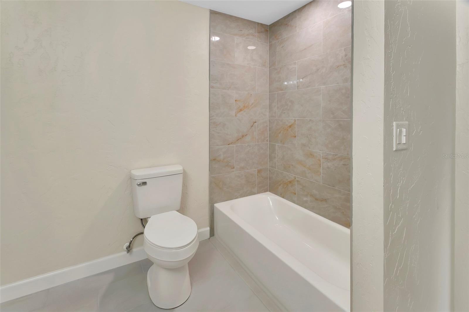 Image 14 of 27 For 218 Lucerne Drive