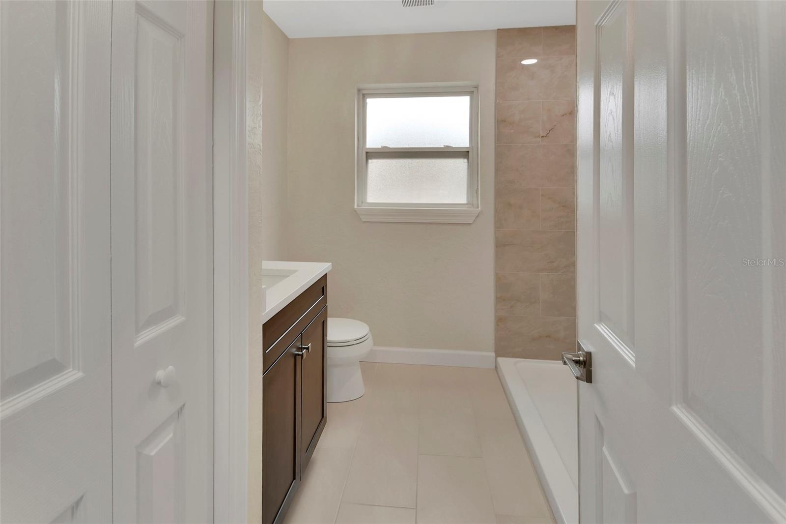 Image 18 of 27 For 218 Lucerne Drive