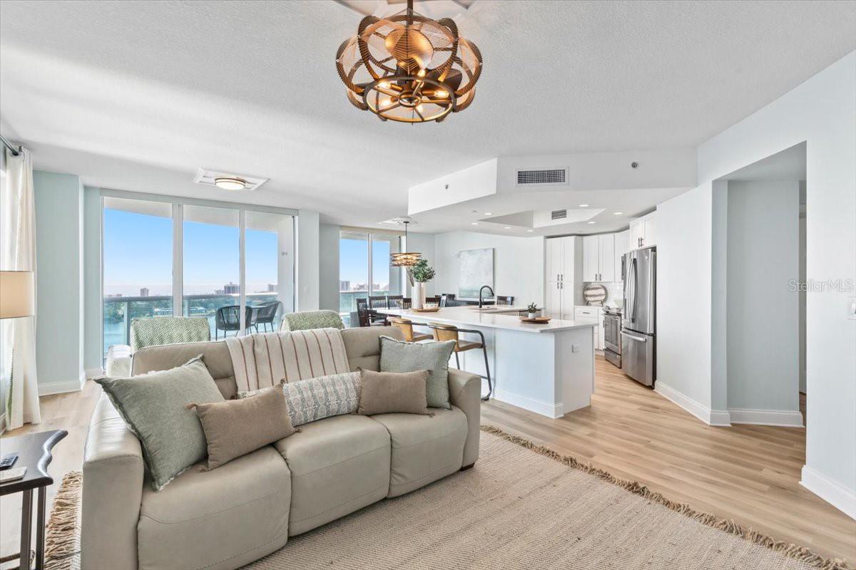 Image 3 of 73 For 231 Riverside Drive 2002