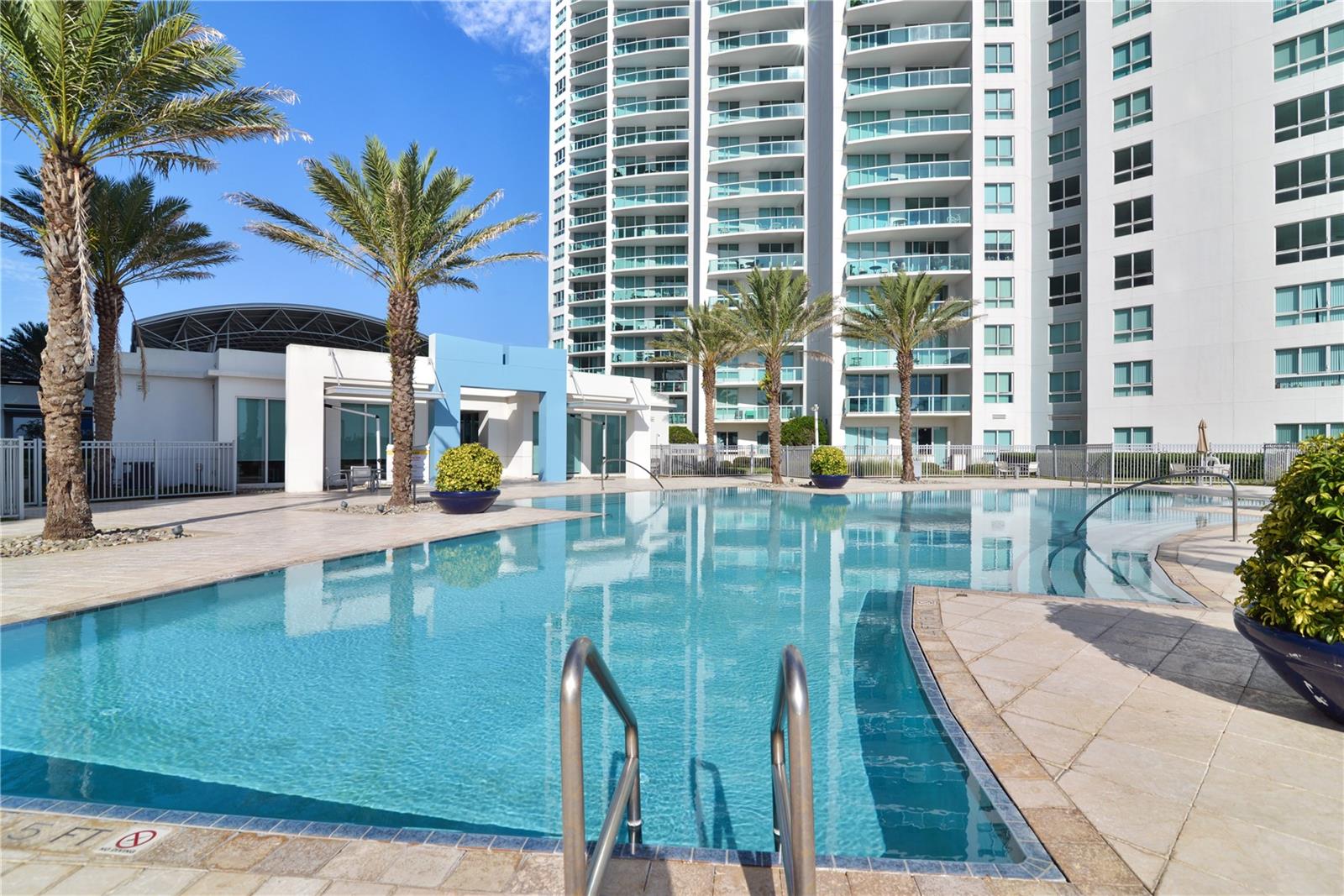 Image 43 of 73 For 231 Riverside Drive 2002