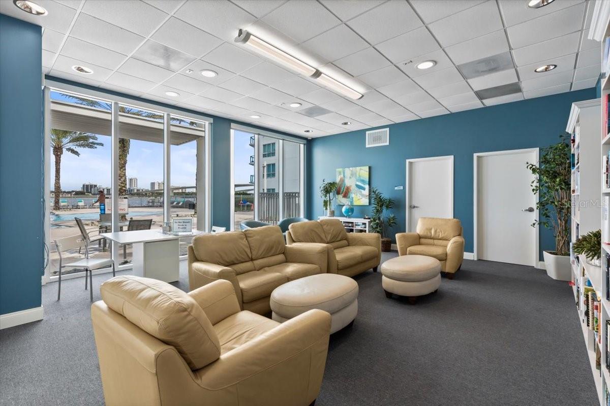 Image 54 of 73 For 231 Riverside Drive 2002