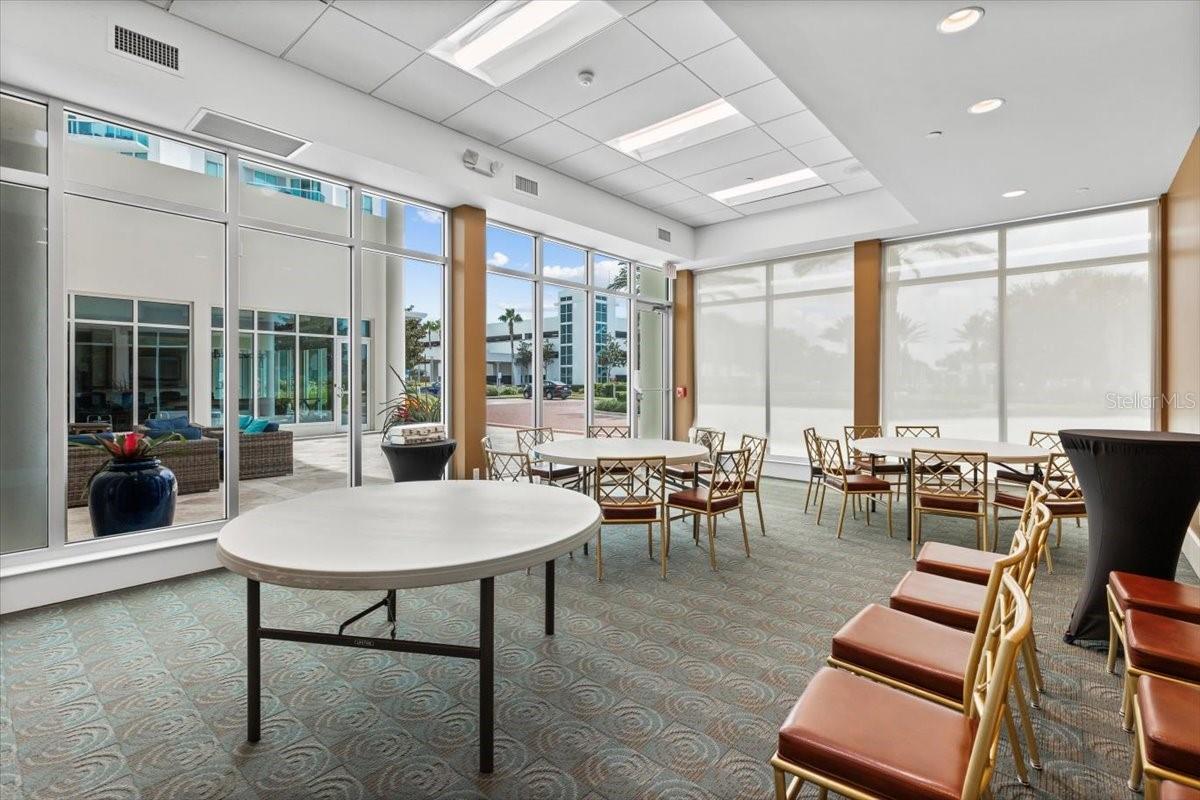 Image 62 of 73 For 231 Riverside Drive 2002