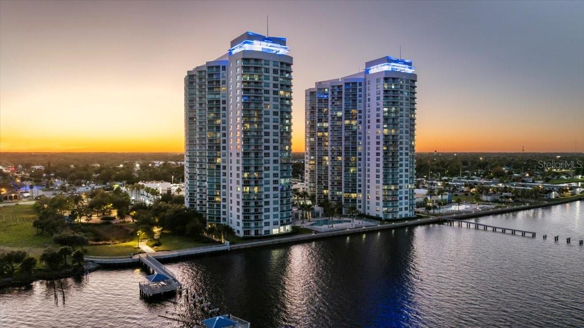 Image 68 of 73 For 231 Riverside Drive 2002