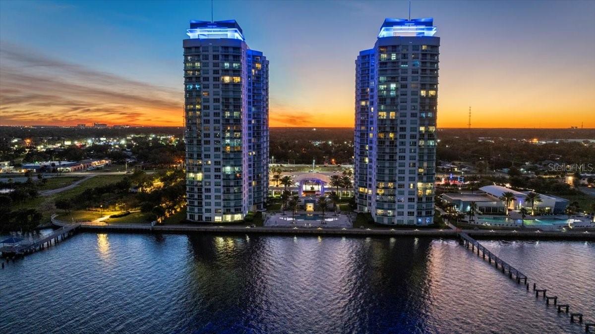 Image 71 of 73 For 231 Riverside Drive 2002