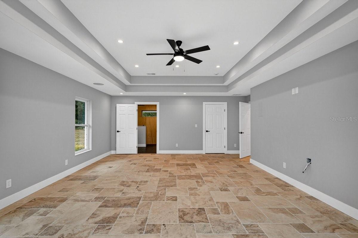 Image 11 of 68 For 720 Pringle Road