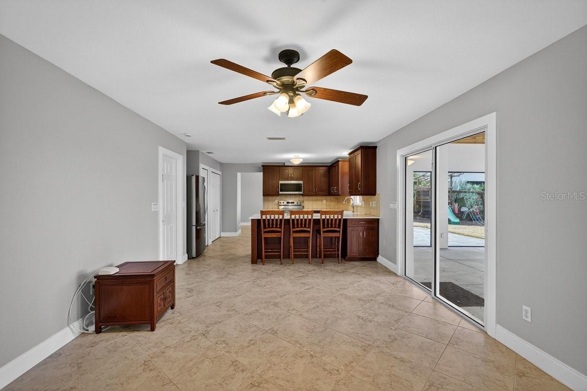 Image 42 of 68 For 720 Pringle Road